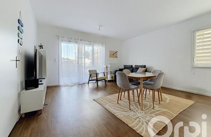 Appartement À Vendre — photo 2