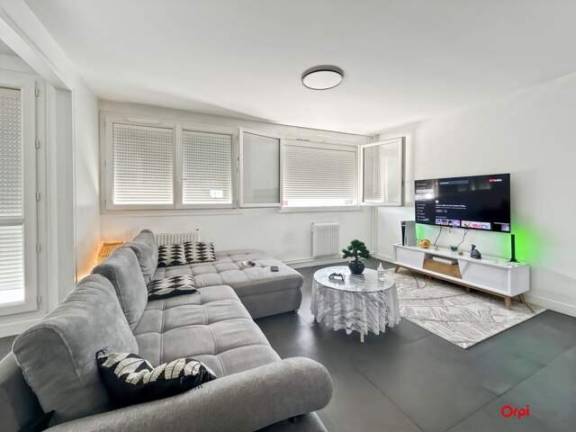 Beau T3 rénové avec balcon ⛱️ — photo du bien