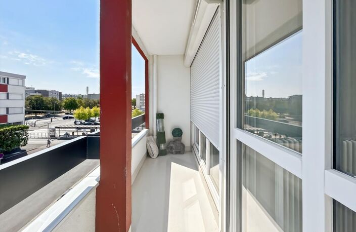 Beau T3 rénové avec balcon ⛱️ — photo 4