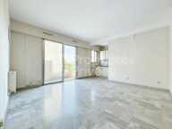 Studio 25 m2 Cave Parking privatif à Mandelieu La Napoule — photo 2