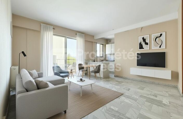 Studio 25 m2 Cave Parking privatif à Mandelieu La Napoule — photo 3