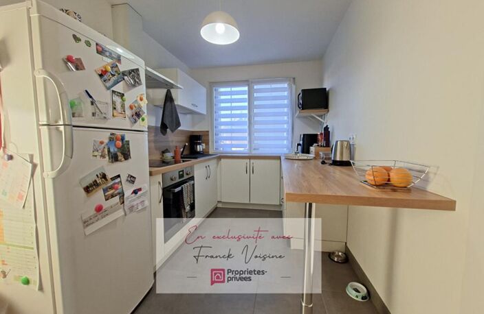 A VENDRE en Exclusivité aux Herbiers, Maison de centre-ville avec 2 chambres et 1 studio — photo 2