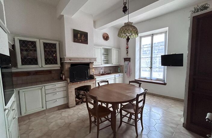 Maison  8 pièces 318 m2 — photo 3