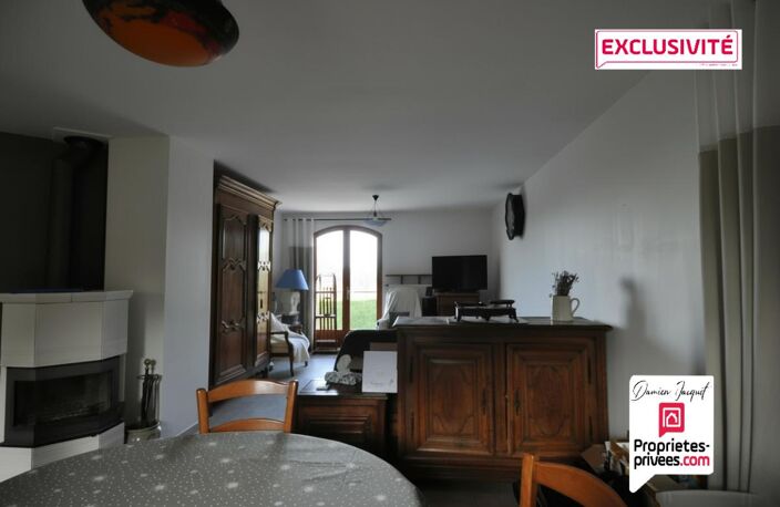 Maison individuelle Comtoise 132 m² - 4 chambres -Terrain de 1 400 m² - Vue panoramique - Proche frontière suisse — photo 4