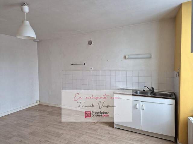 A VENDRE en Exclusivité aux Herbiers- Les Herbiers centre ville - Maison de ville de 60 m2 — photo du bien