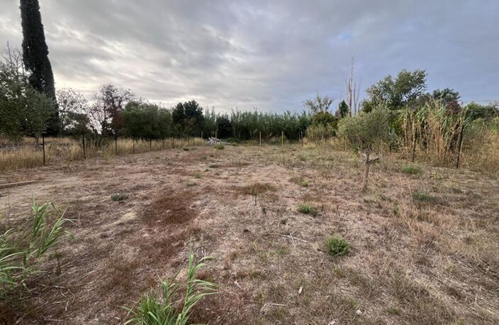 Magnifique terrain non constructible de 882 m², plat et clôturé  avec forage entre Rivesaltes et Espira — photo 2