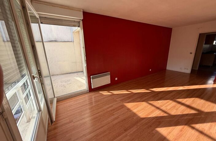 Appartement Ivry Sur Seine 3 pièce(s) 57.60 m2 — photo 2