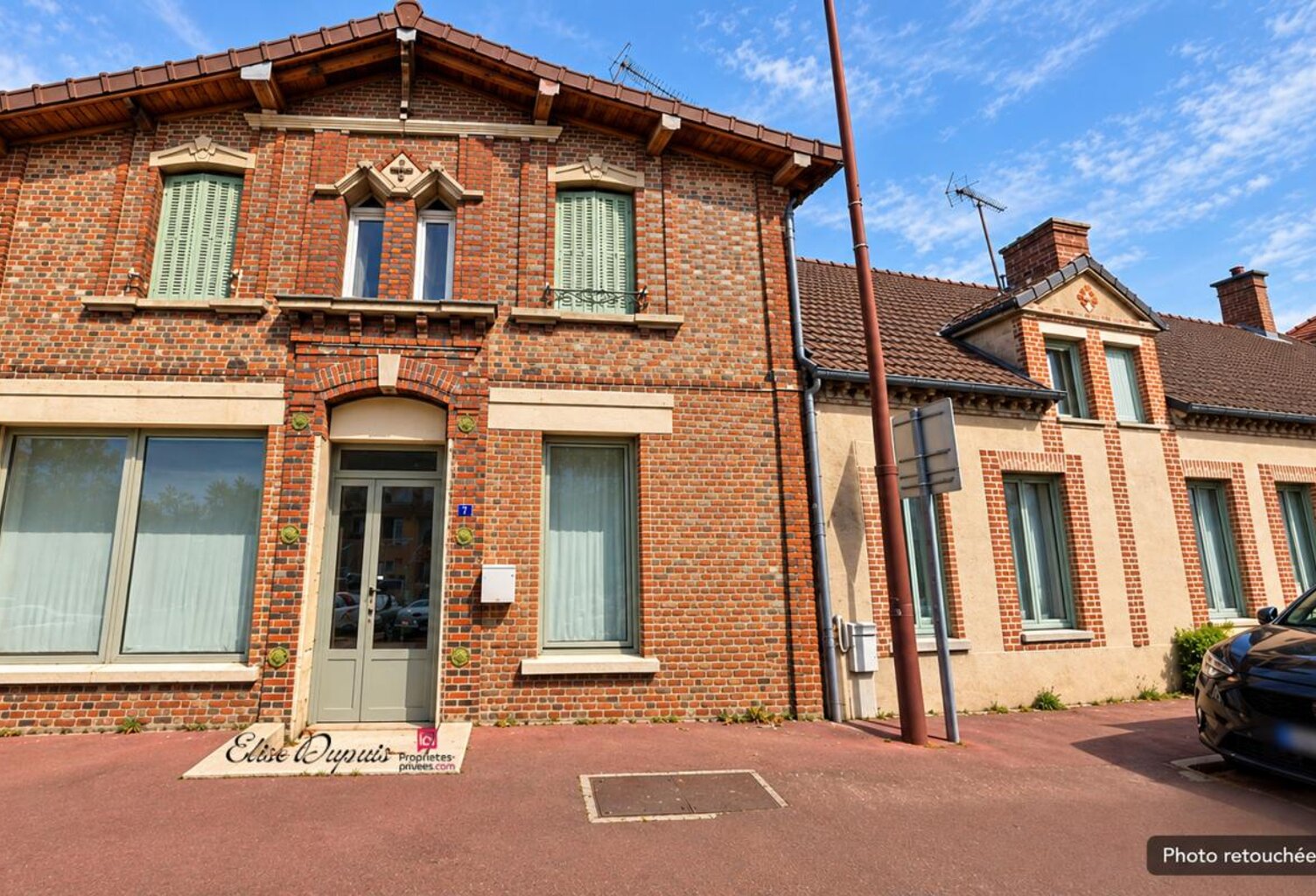 ESTISSAC - Bâtisse de caractère de 1815, 199 m² habitables et beau potentiel — photo 1
