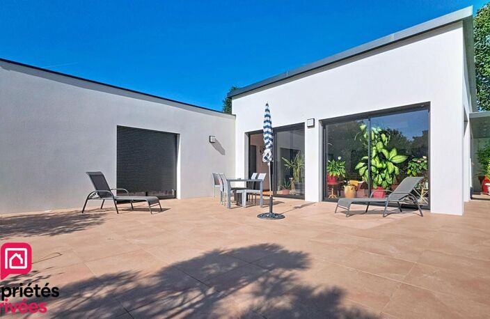 LES MATHES MAISON CONTEMPORAINE TRÈS RÉCENTE — photo 2