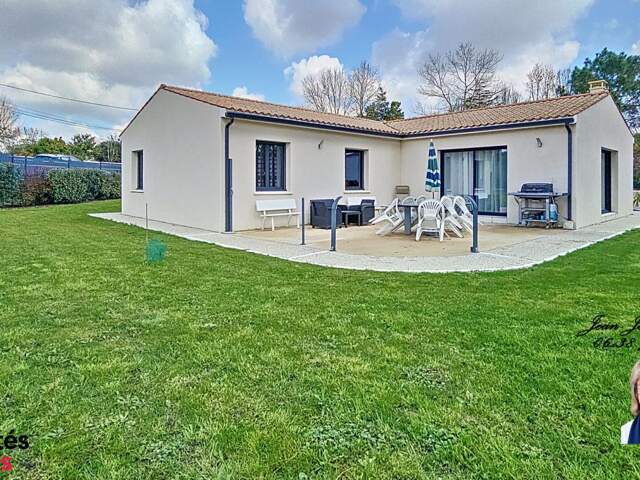 À Étaules, à 15 minutes des plages ? Maison récente de 136 m² sur 1 319 m² de terrain — photo du bien