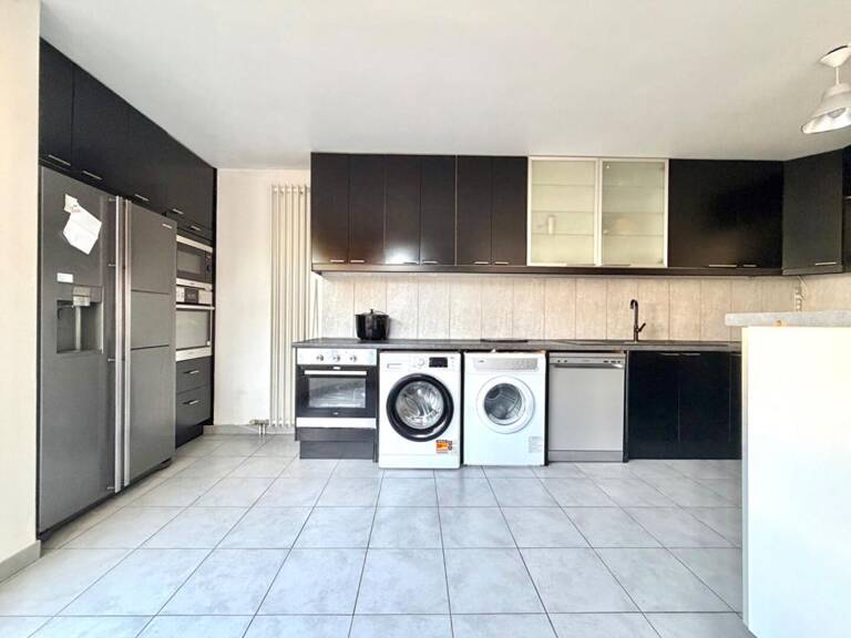 Appartement Evry-Courcouronnes 6 pièces proche RER et centre-ville — photo 1