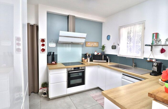 Villa Saint Laurent De La Salanque 6 pièce(s) 136 m2 avec piscine sur un terrain de 1677m² — photo 2