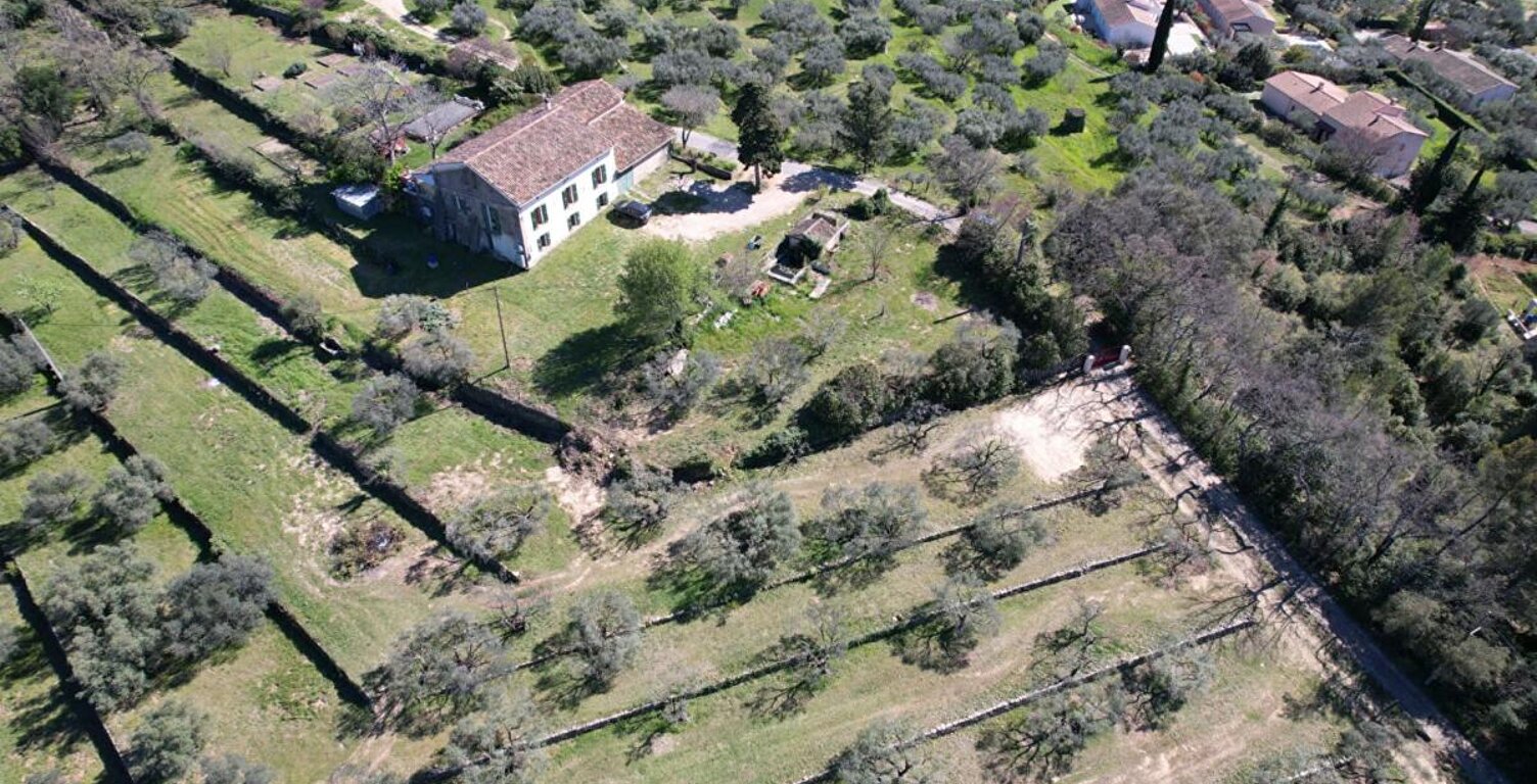 Un Mas et son histoire en Provence — photo 1