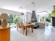 COUP DE COEUR à Bièvres - Une belle maison familiale de 175 m², 8 pièces, dans un cadre paisible — photo 2