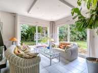 COUP DE COEUR à Bièvres - Une belle maison familiale de 175 m², 8 pièces, dans un cadre paisible — photo 3