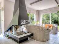 COUP DE COEUR à Bièvres - Une belle maison familiale de 175 m², 8 pièces, dans un cadre paisible — photo 4