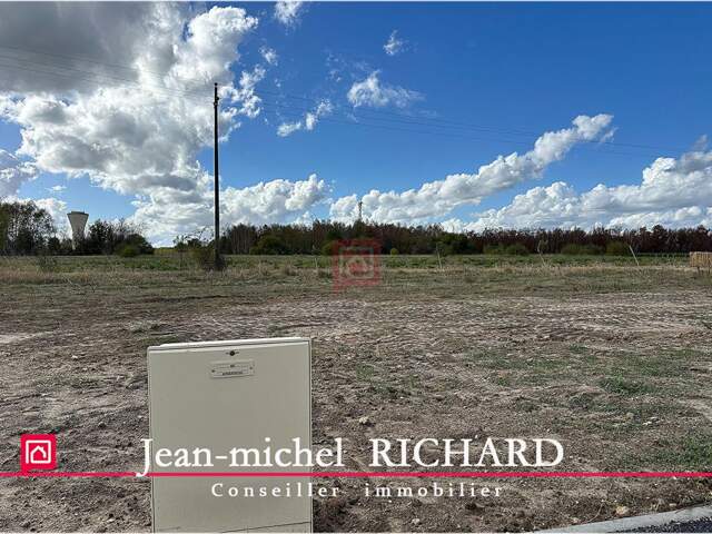Terrain Chatillon Sur Cher 710 m2 — photo du bien