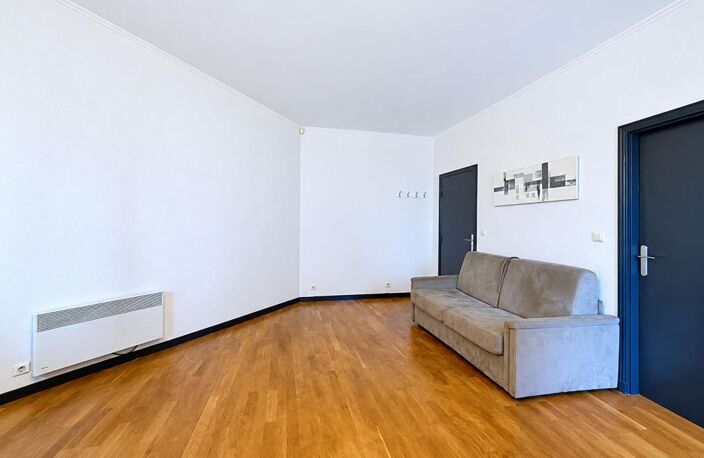 Appartement Paris - 1 pièce 30.7 m2 — photo 3