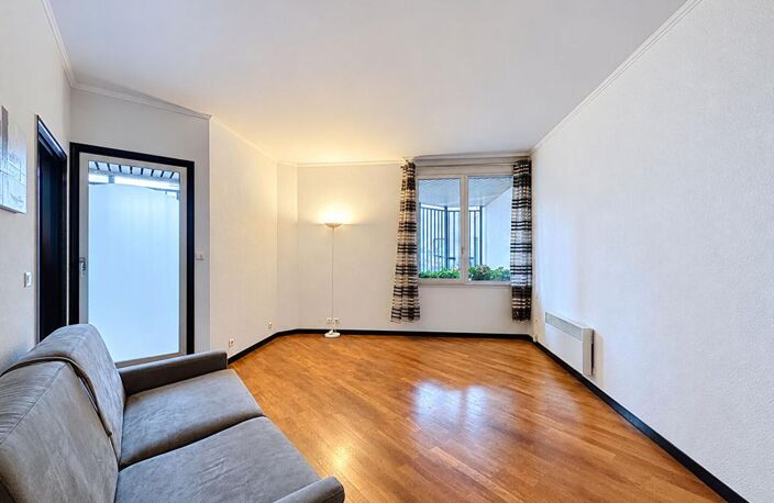 Appartement Paris - 1 pièce 30.7 m2 — photo 4