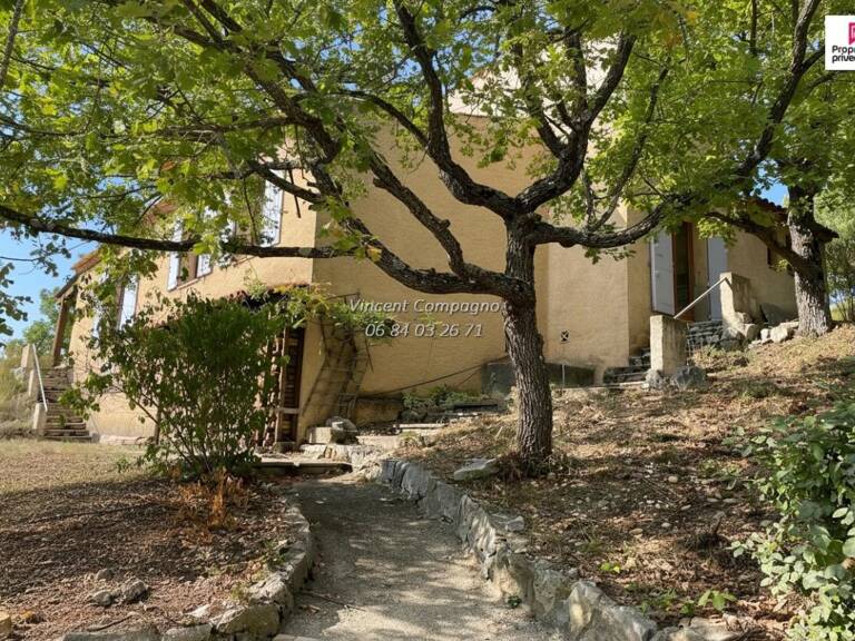 Maison 6 pièces 3 chambres avec piscine, garage et cave — photo 1