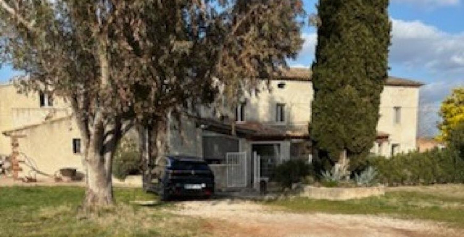 VIAGER OCCUPE LE CANNET DES MAURES (Var), Bastide authentique — photo 1
