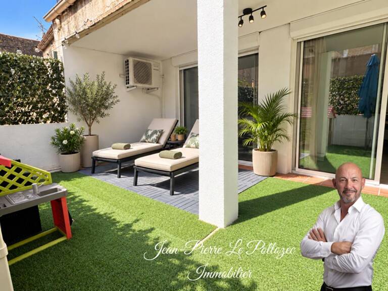 ISTRES CENTRE-VILLE LE CHARME D'UN APPARTEMENT RÉNOVÉ AVEC TERRASSE — photo 1