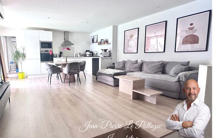 ISTRES CENTRE-VILLE LE CHARME D'UN APPARTEMENT RÉNOVÉ AVEC TERRASSE — photo 2