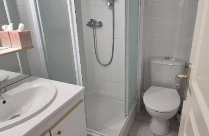 Maison La Londe Les Maures 3 pièce(s) 45 m2   325 000 — photo 5