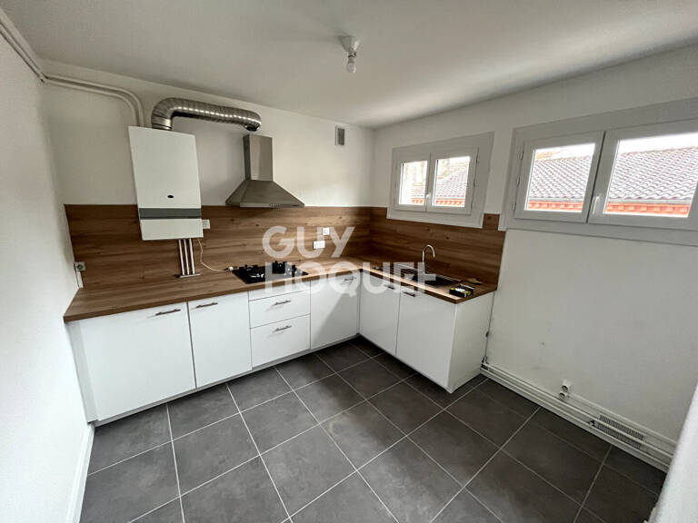 À LOUER - APPARTEMENT T3 CENTRE-VILLE MONTAUBAN AVEC GARAGE — photo 1