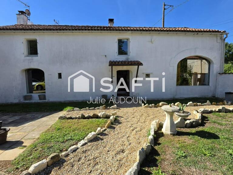 Maison authentique - Bercloux — photo 1
