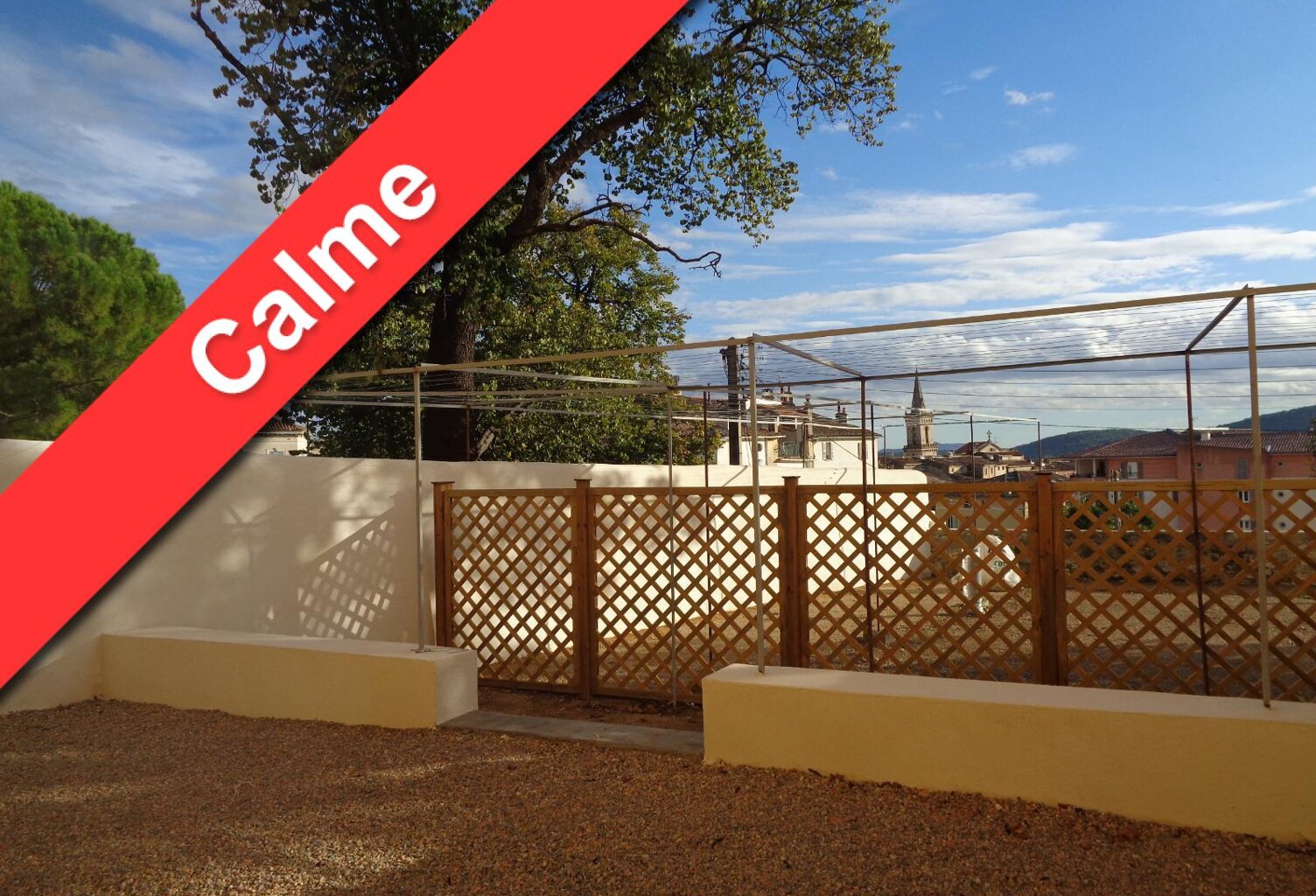 Location appartement 2 pièces 46 m² à Draguignan (83300) — photo 1