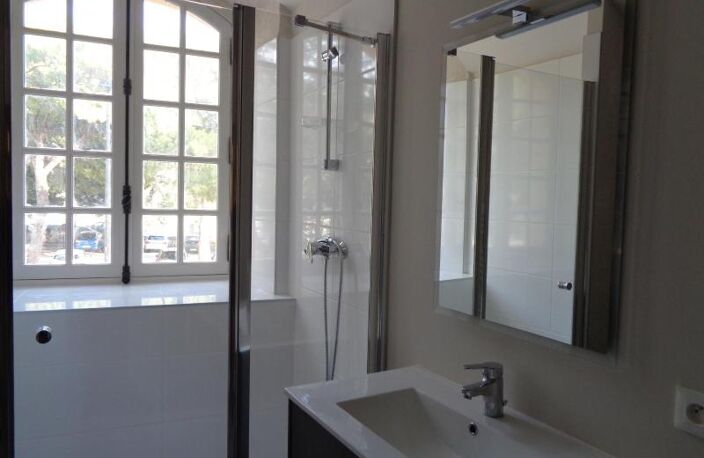 Location appartement 2 pièces 46 m² à Draguignan (83300) — photo 5