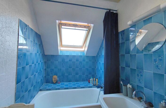 Location appartement 3 pièces 30 m² à Tours (37000) — photo 3