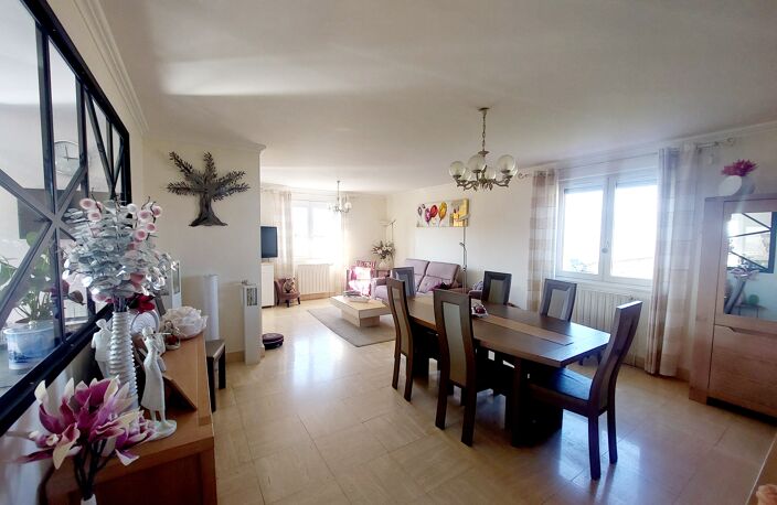 Vente maison 5 pièces 133 m² Montbrison (42600) — photo 5