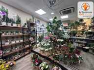 Aubenas centre : fonds de fleuriste équipé. clientèle établie — photo 4