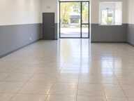 Local commercial — photo 2