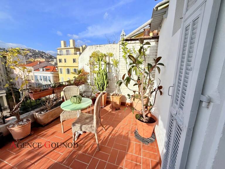 RARE -A Nice, QUARTIER DES MUSICIENS - STUDIO +TERRASSE + BALCON — photo 1