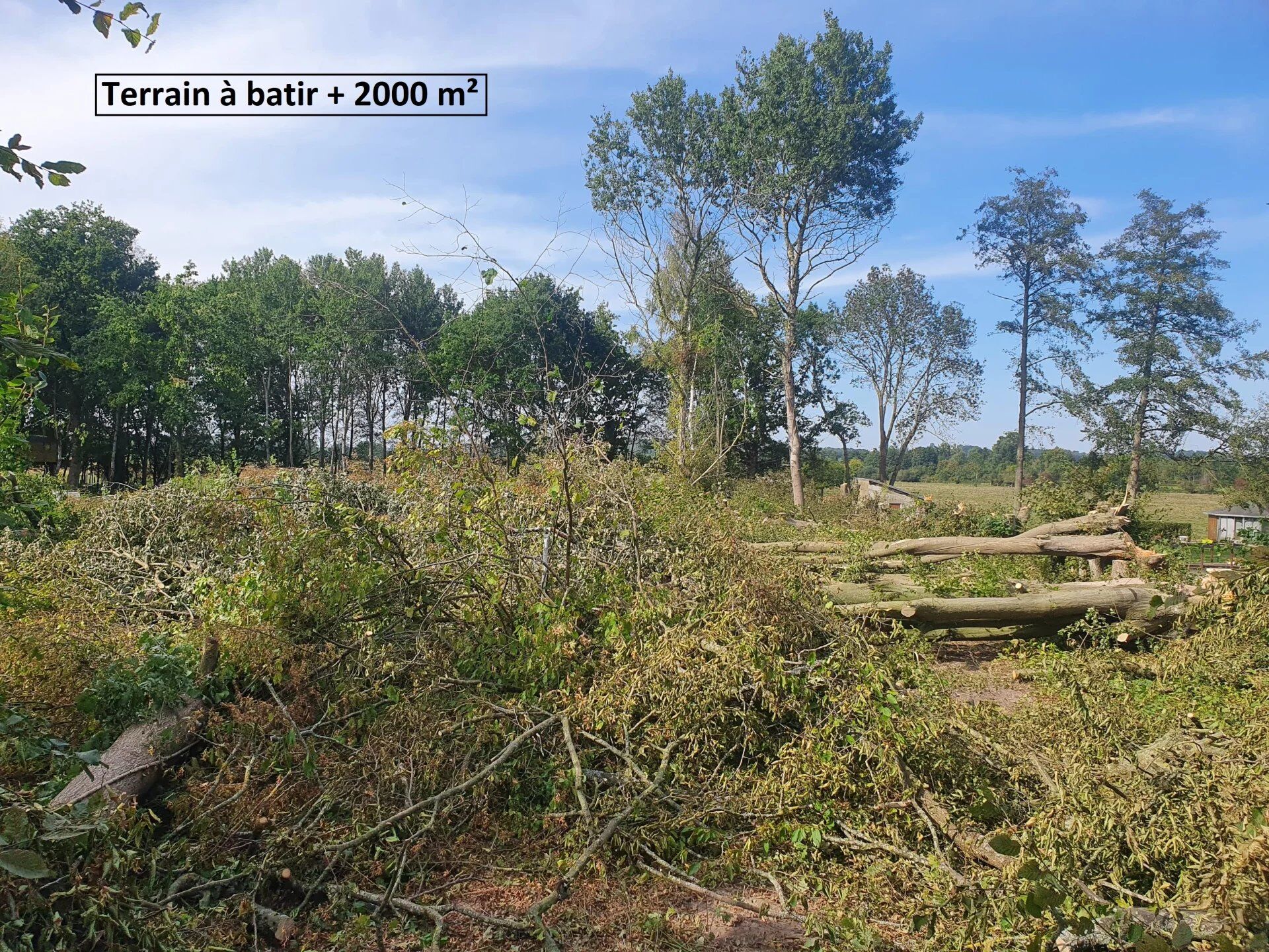 Terrain 2207 m² · à Saint-Germer-de-Fly · 57 500 €