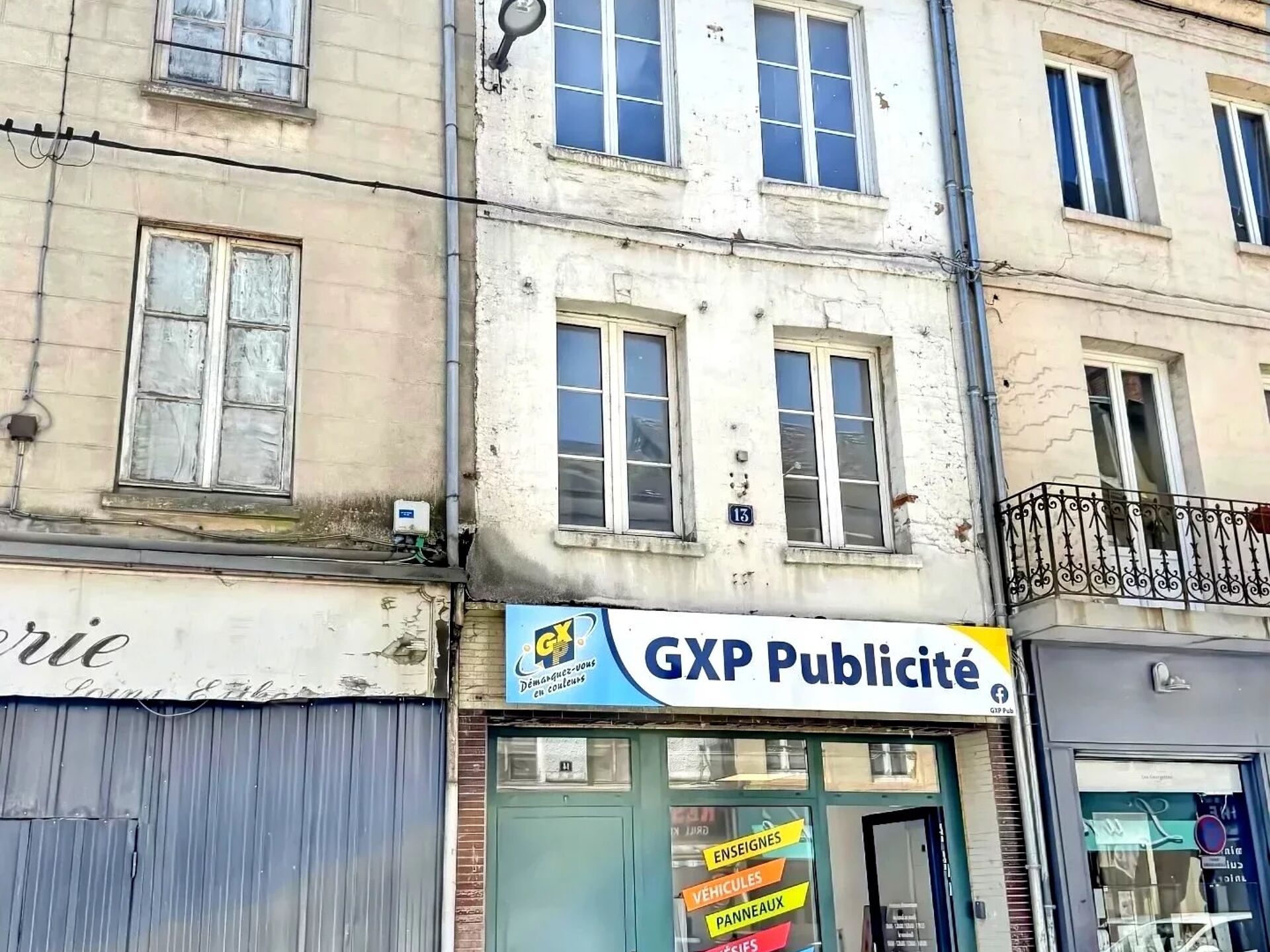 Immeuble 214 m² · à Gournay-en-Bray · 214 m² · 97 500 €