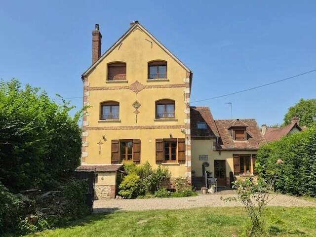 Charmante maison individuelle à Lalandelle, 185 m² — photo du bien