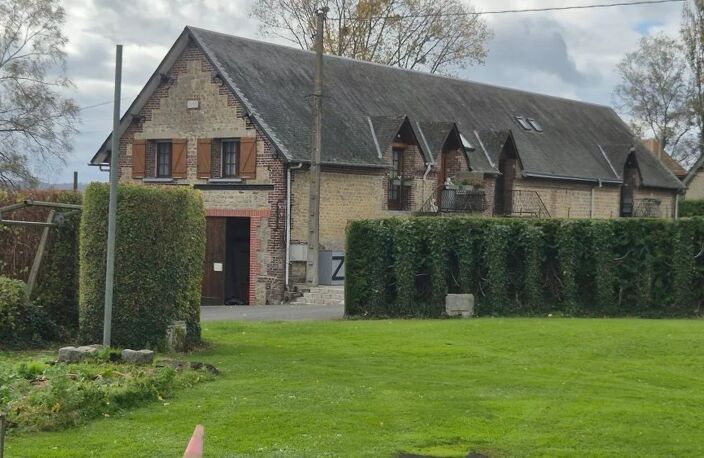 Bâtiment de 185 m² à Gournay-en-Bray, 3 pièces — photo 2