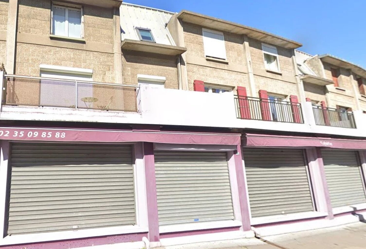 Local commercial avec logement à Gournay-en-Bray — photo 1