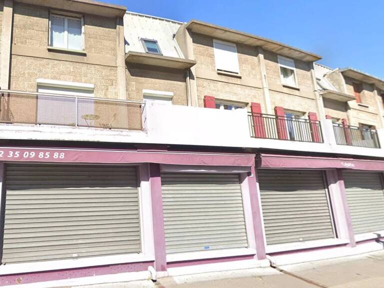 Local commercial avec logement à Gournay-en-Bray — photo 1