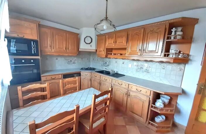 Grande maison familiale de 174 m² à Cuy-Saint-Fiacre — photo 4