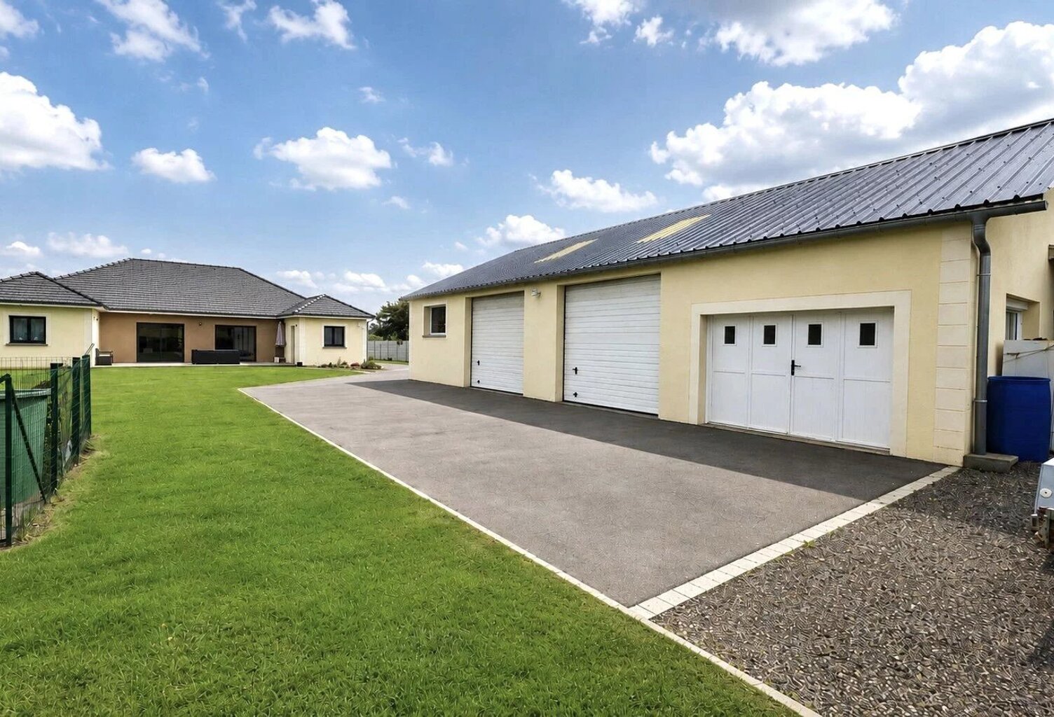 Pavillon moderne de 183m² à Dampierre-en-Bray — photo 1