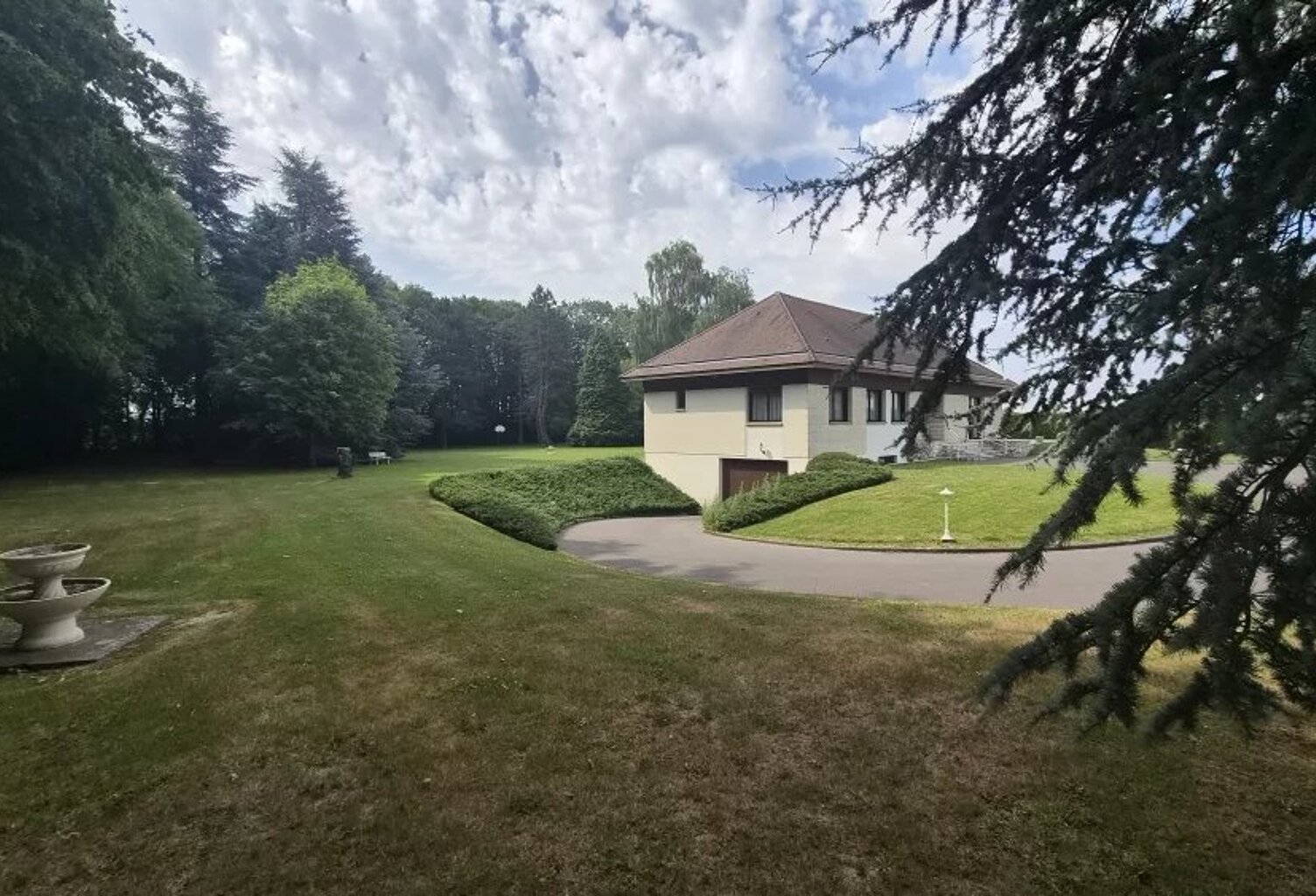 Maison familiale de 150 m² à Moliens, 3 chambres — photo 1