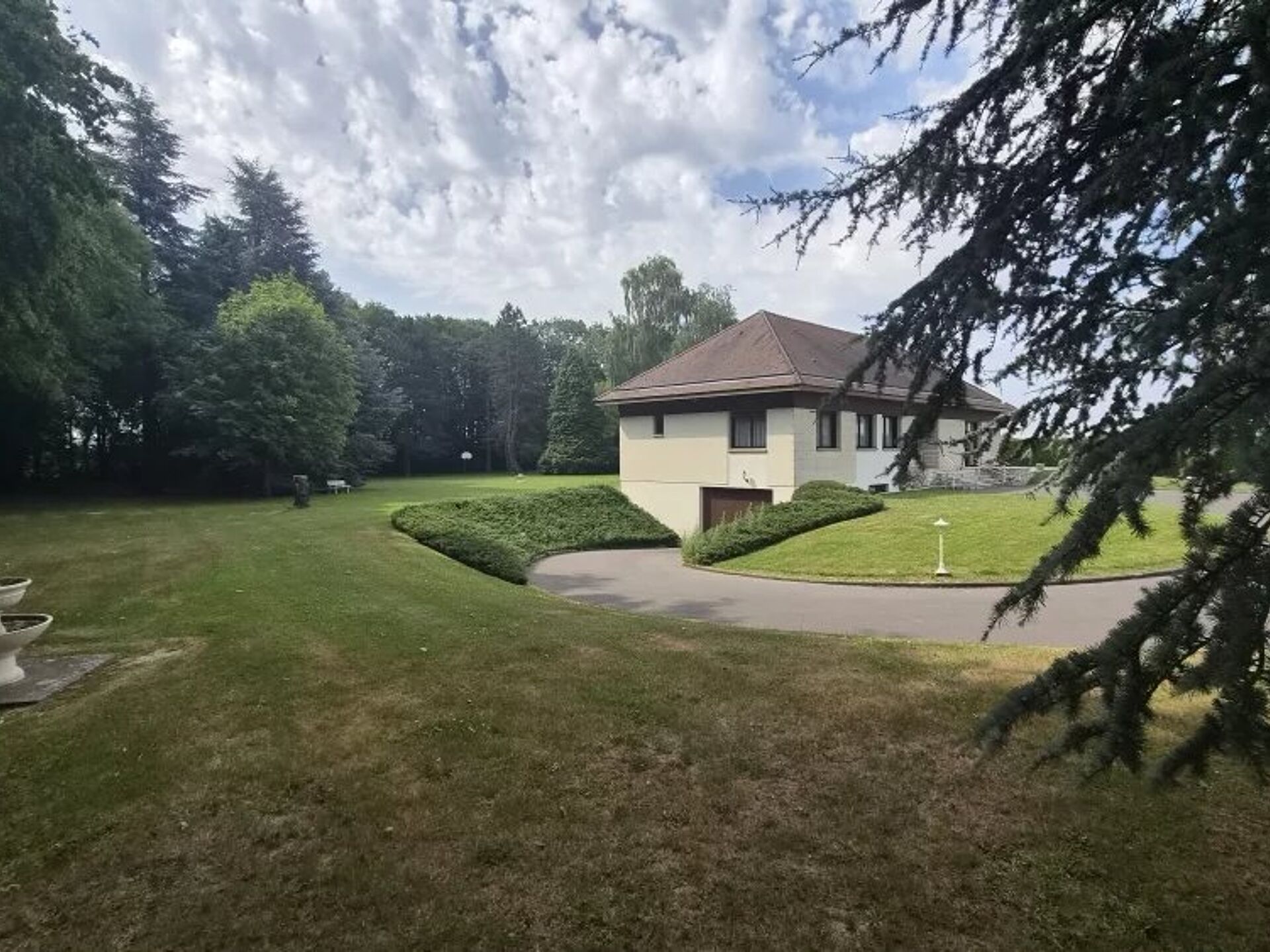 Maison 6 pièces 149 m² · à Moliens · 149 m² · 312 000 €