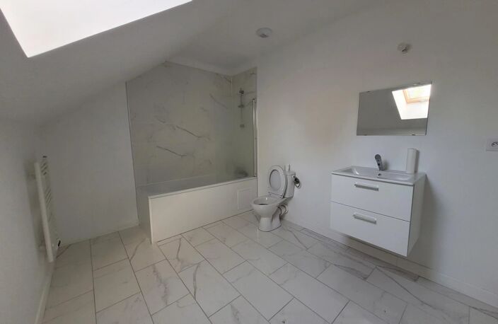 Vente maison 6 pièces 99 m² Saint-Germer-de-Fly (60850) — photo 5