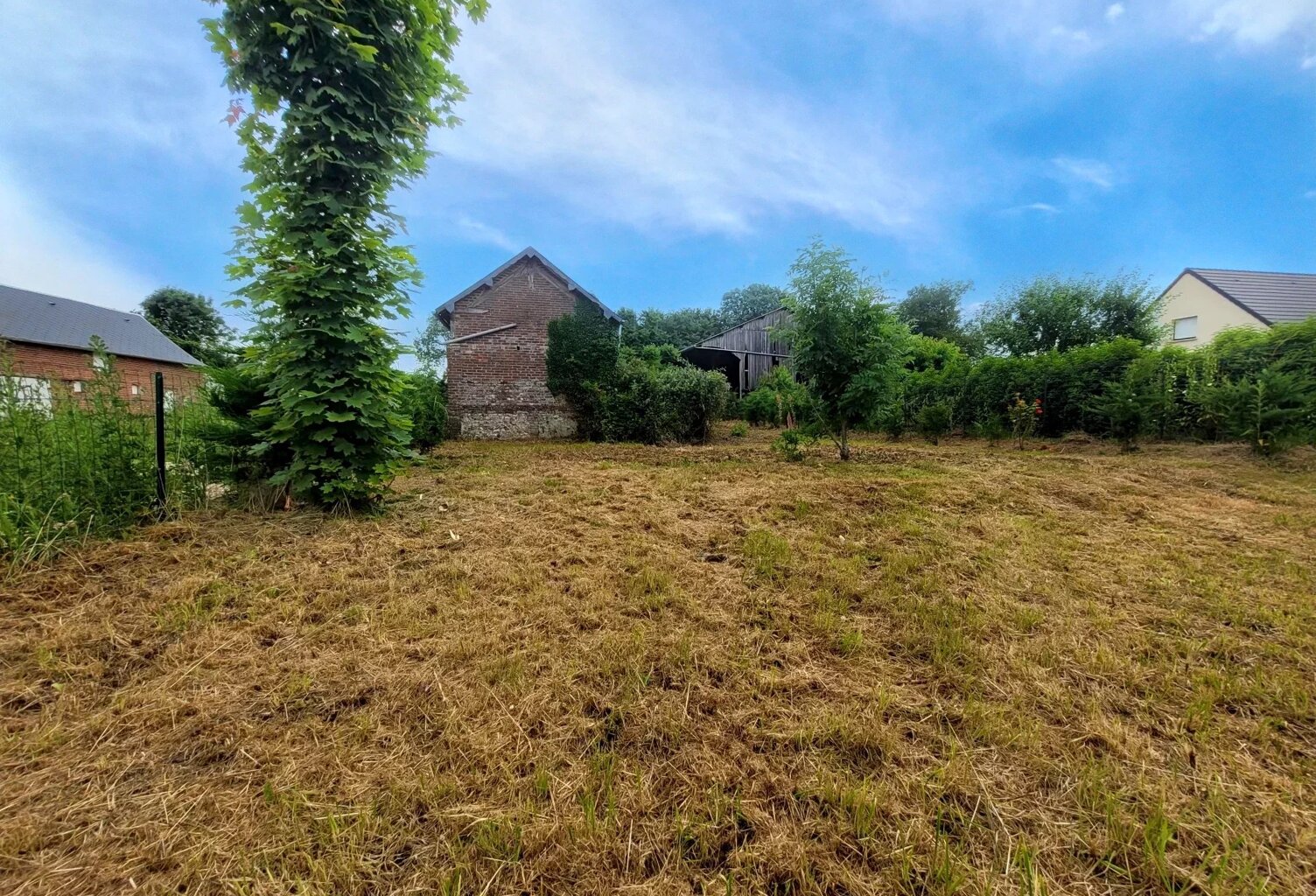 Terrain de 1057 m² — photo 1