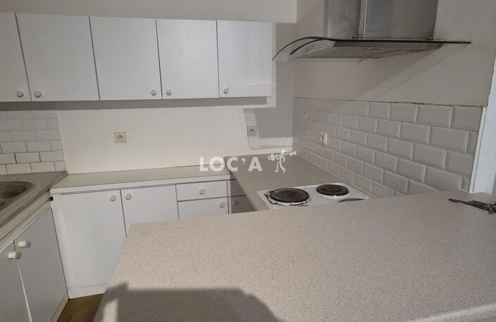 Location appartement 3 pièces 47 m² à Dijon (21000) — photo 2